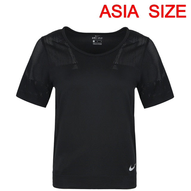 Nike black o-collar t-shirts
