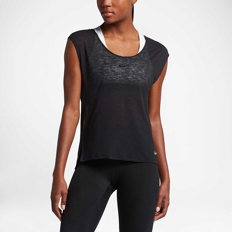 NIKE Half Black Sleeve Women's T-shirts