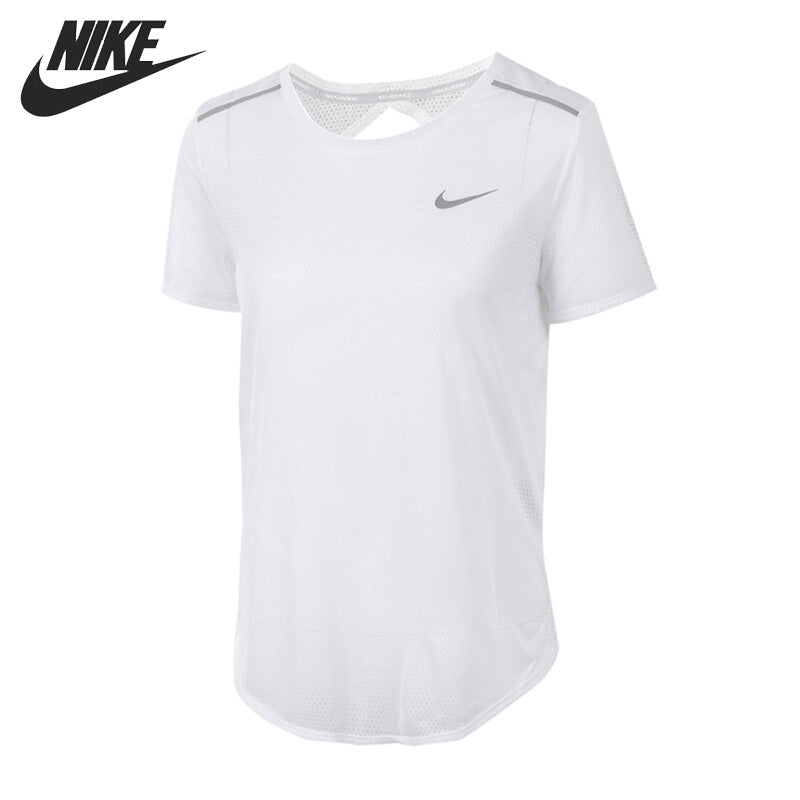 NIKE Women T-shirts