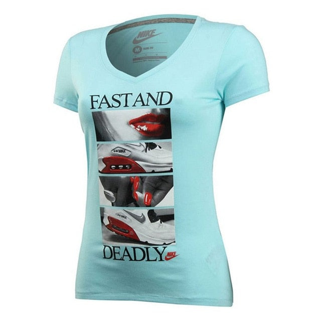 NIKE Women FASTAND T-shirts